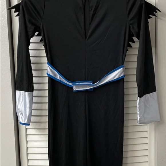 EUC Shadow Ninjas Costume (Size 10-12) - Picture 6 of 7